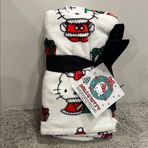 Hello Kitty 2 pack - White and Red Handtowels